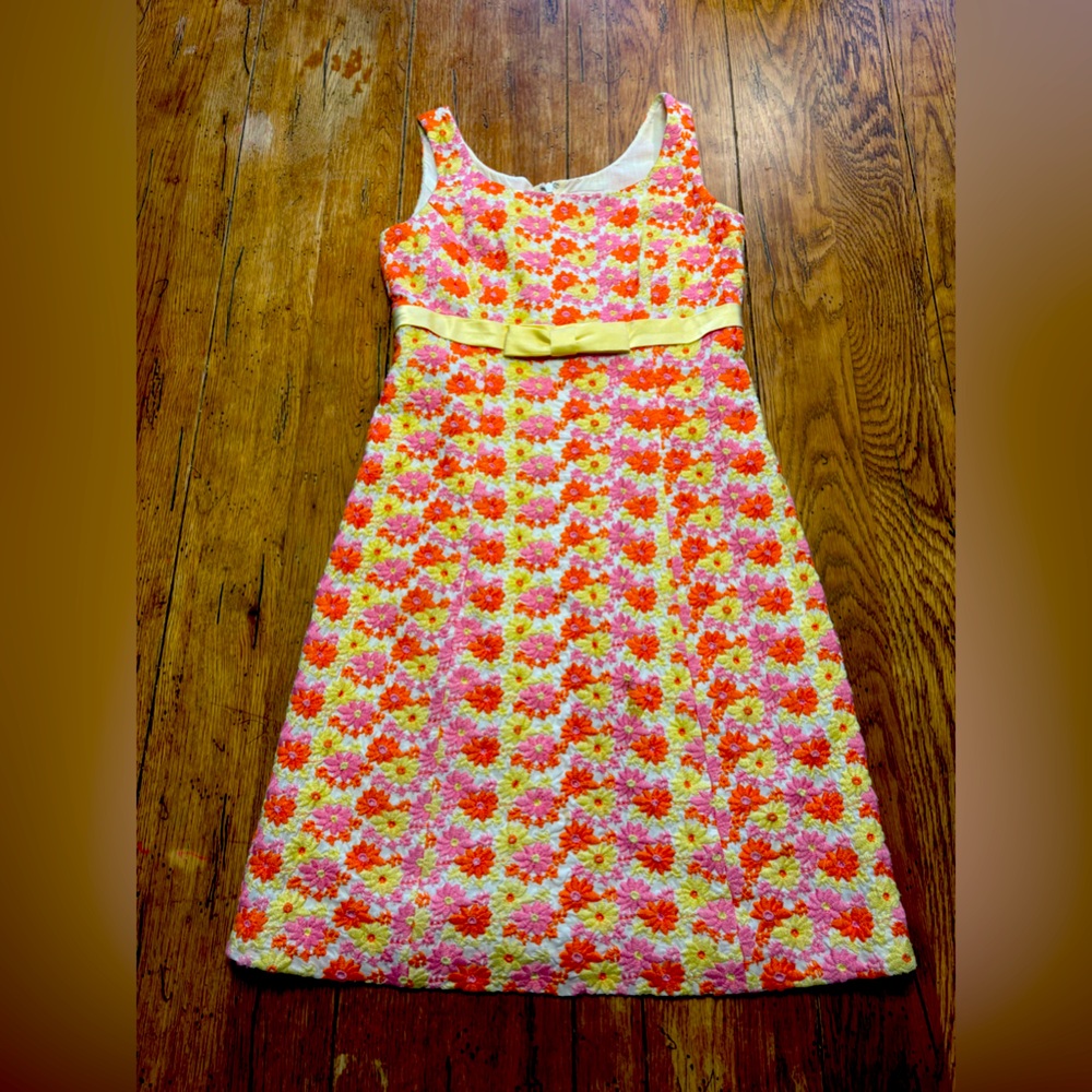 ReneeVon embroidered vintage-inspired hippie boho floral spring sheath dress  M
